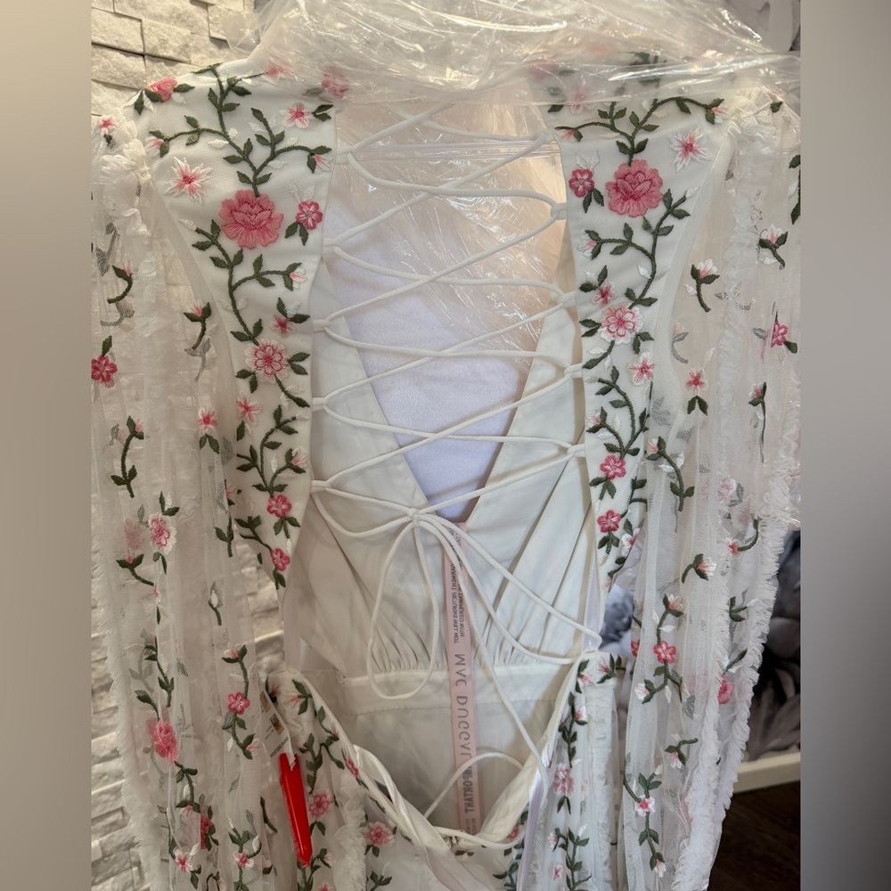 NWT MAC DUGGAL 70159 White Floral long Gown Embellished BRIDAL FORMAL sz 6 - Picture 8 of 11